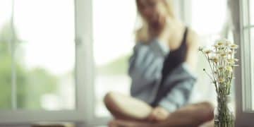 Reduce Anxiety by 15% in 30 Days: Mindfulness for US Pros - Cover Image