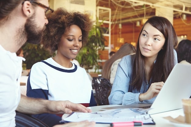 Financial Aid & College Enrollment: Trends & Disparities